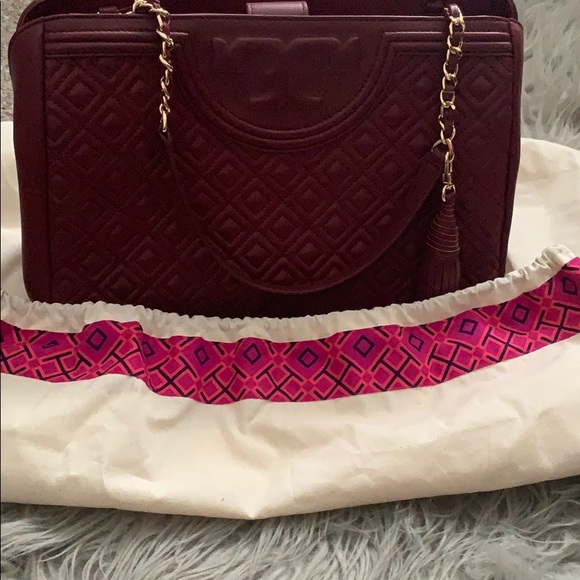 Tory Burch Maroon Leather Fleming Open Shoulder - Picture 5 of 7